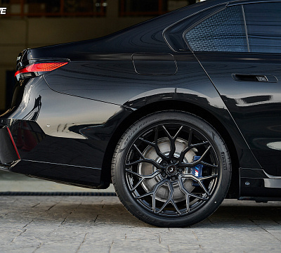 Фото дисков Vossen S17-01 на BMW 7 (G11/G12)