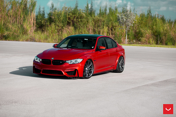 Фото дисков Vossen VFS-4 Глянцевый графит на BMW 3/M3 (F3x/F80)