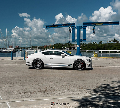 Фото дисков Anrky S1-X1 на Bentley Continental GT III