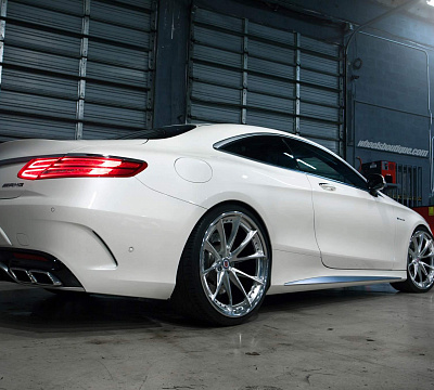 Фото дисков HRE S204 на Mercedes-Benz S-Class (W222, C217)