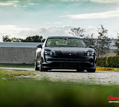 Фото дисков Vossen RS74 на Porsche Taycan I