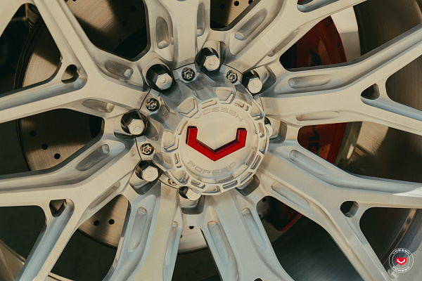 Фото дисков Vossen VFX-04 Глянцевый лак на Mercedes-Benz G-Class III