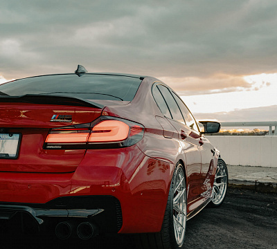 Фото дисков HRE S101SC на BMW 5/M5 (G30/F90)