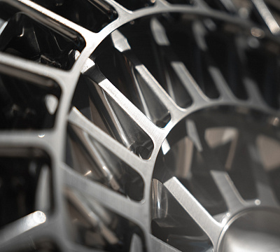 Фото дисков Vossen LC3-13T на Mercedes-Benz EQS
