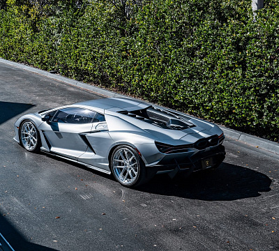 Фото дисков Anrky XR-301 на Lamborghini Revuelto