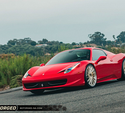 Фото дисков BC Forged HCA215 на Ferrari 458