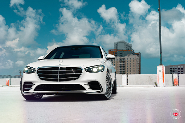 Фото дисков Vossen S17-14 Глянцевый лак на Mercedes-Benz S-Class (W223)