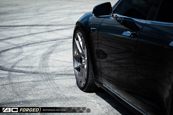 Фото дисков BC Forged HCA381 Глянцевый тонированный лак на Tesla Model S