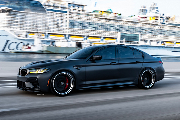 Фото дисков Strasse Wheels S5 Track Черный сатин на BMW 5/M5 (G30/F90)