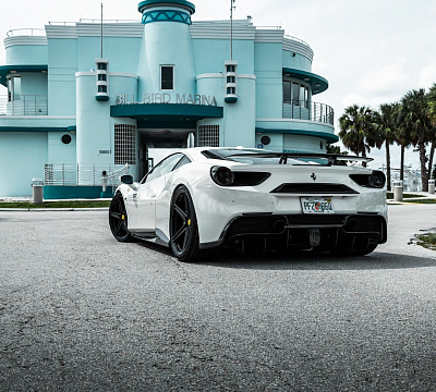 Фото дисков Vossen M-X5 на Ferrari 488