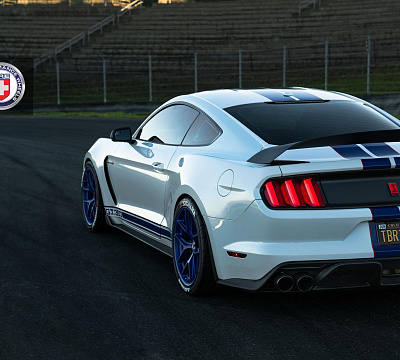 Фото дисков HRE R101 на Ford Mustang VI