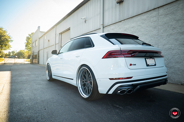 Фото дисков Vossen M-X3 (3-Piece) Матовый графит на Audi Q8