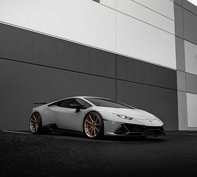 Фото дисков Anrky AN28 на Lamborghini Huracan