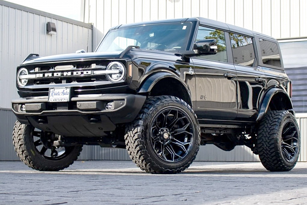Фото дисков 4PLAY 4P83 Черный глянец на Ford Bronco