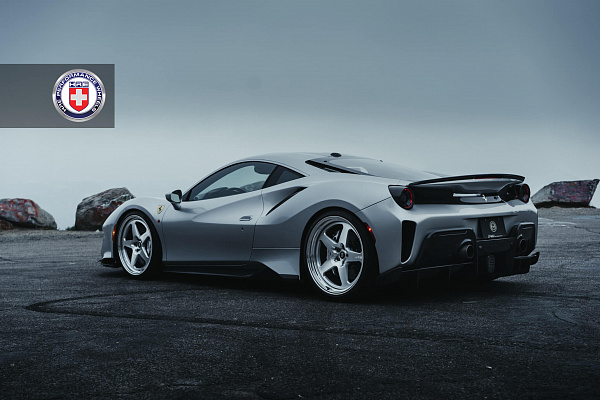 Фото дисков HRE 527 Глянцевый лак на Ferrari 488