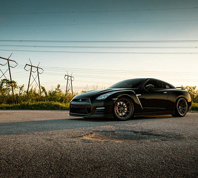 Фото дисков Vossen M-X2 на Nissan GT-R
