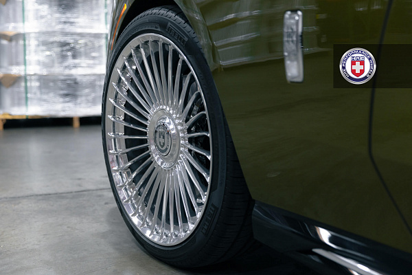Фото дисков HRE L109M Полированный лак на Rolls-Royce Spectre