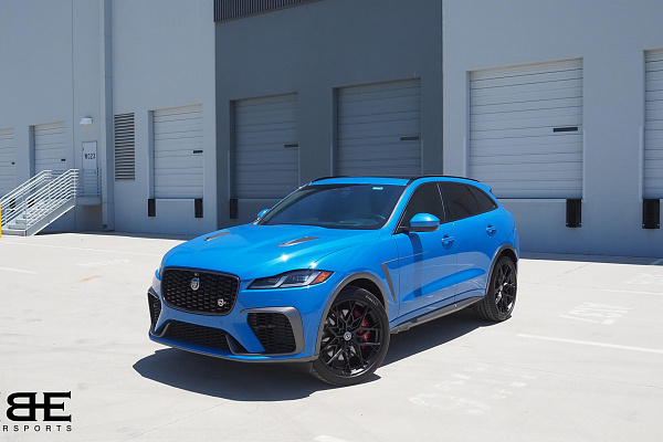 Фото дисков HRE FF10 Черный сатин на Jaguar F-Pace