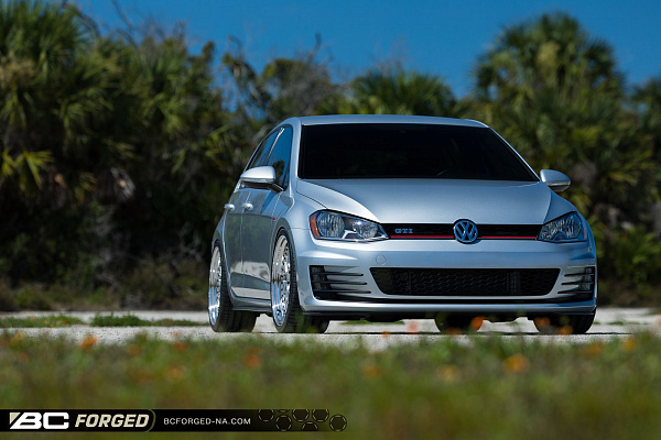 Фото дисков BC Forged LE81 // MLE81 Глянцевый лак на Volkswagen Golf VII