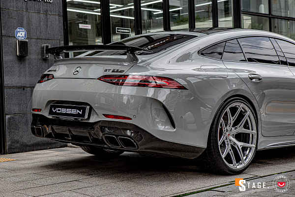 Фото дисков Vossen S21-01 Глянцевый лак на Mercedes-Benz AMG GT I