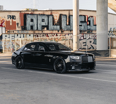 Фото дисков Vossen UV-6 на Rolls-Royce Ghost II