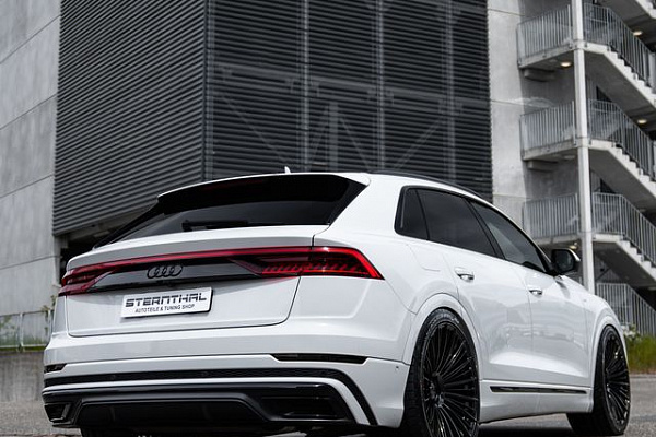 Фото дисков ST Wheels ST3 Черный глянец на Audi Q8