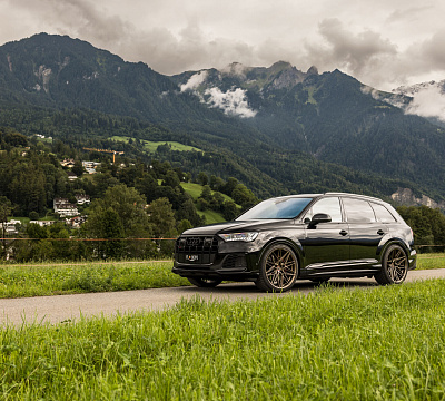 Фото дисков Vossen HF-7 на Audi Q7 (4M)