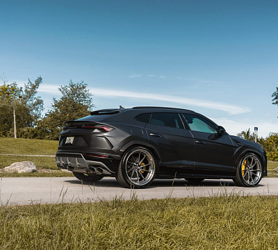 Фото дисков Anrky AN33 на Lamborghini Urus