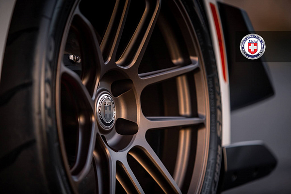 Фото дисков HRE RC104 Сатиновая бронза на Chevrolet Camaro VI