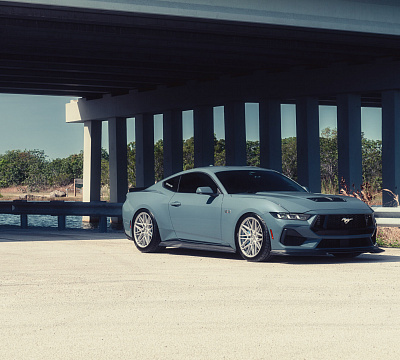 Фото дисков Vossen HF-7 на Ford Mustang VII