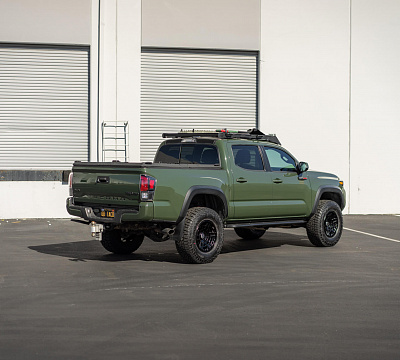 Фото дисков HRE FT1 на Toyota Tacoma III