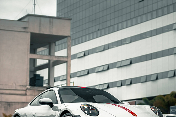 Фото дисков HRE FF11 Серебро на Porsche 911 VIII
