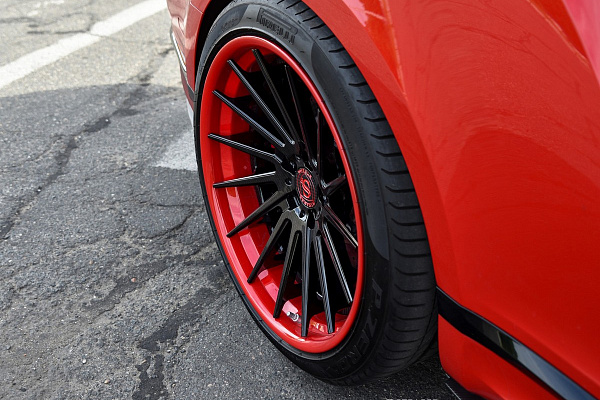 Фото дисков Strasse Wheels SV15T Deep Concave FS Другой цвет на Bentley Continental GT II