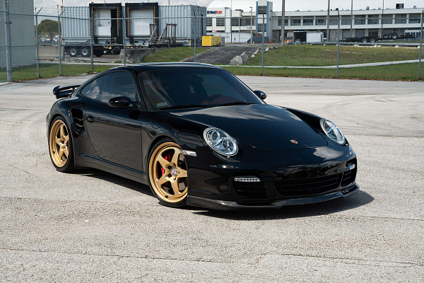 Фото дисков HRE 527 Сатиновое золото на Porsche 911 VI