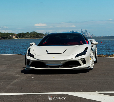Фото дисков Anrky RS7.3 на Ferrari F8