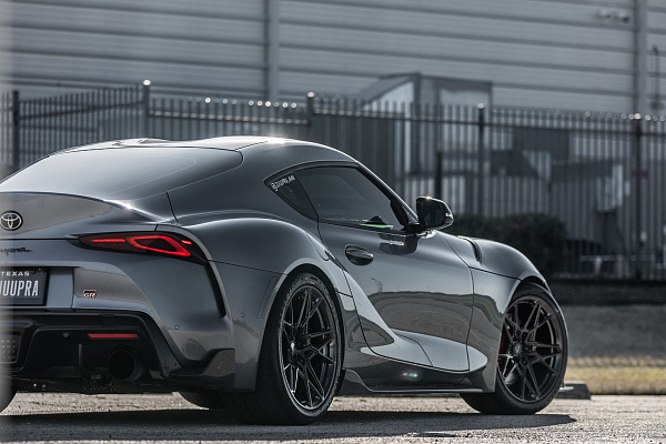 Фото дисков Anrky S1-X2 Глянцевый темный лак на Toyota Supra A90