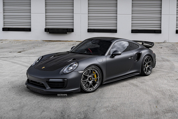 Фото дисков Strasse Wheels SM5R Deep Concave FS Сатиновый тонированный лак на Porsche 911 VII