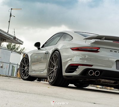 Фото дисков Anrky AN22 на Porsche 911 VII