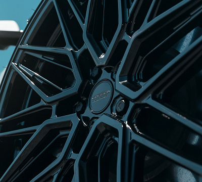 Фото дисков Vossen HF-7 на Tesla Model S