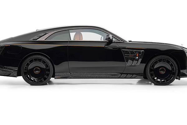 Фото дисков Mansory FD.15 Черный глянец на Rolls-Royce Spectre