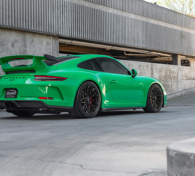 Фото дисков HRE P200 на Porsche 911 VII