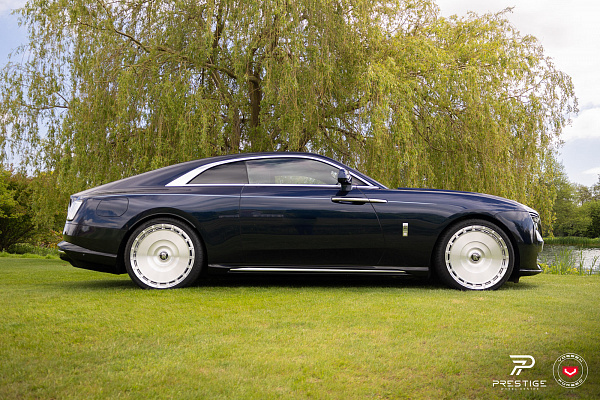 Фото дисков NOVITEC SP3 Глянцевый лак на Rolls-Royce Spectre