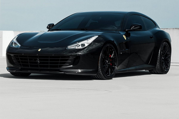 Фото дисков Anrky S1-X1 Черный глянец на Ferrari GTC4Lusso