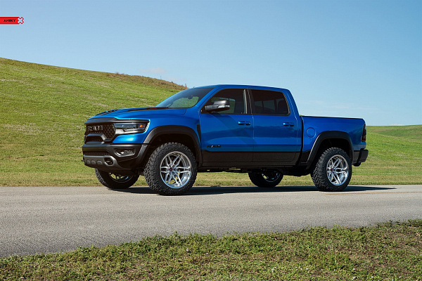 Фото дисков Anrky AN36 Сатиновый лак на Ram 1500 V