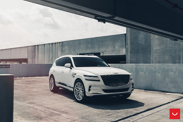 Фото дисков Vossen HF-7 Серебро на Genesis GV80