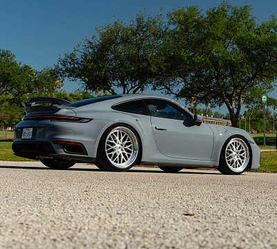 Фото дисков HRE 520 на Porsche 911 VIII