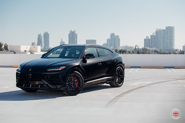 Фото дисков Vossen EVO-5 Черный сатин на Lamborghini Urus