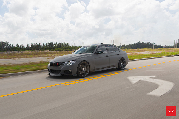 Фото дисков Vossen VFS-6 Глянцевый графит на BMW 3/M3 (F3x/F80)