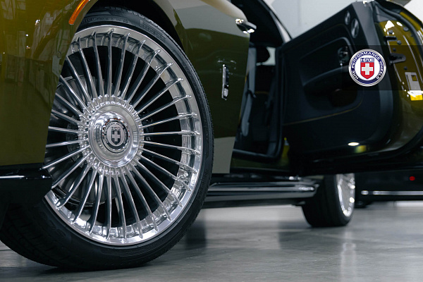 Фото дисков HRE L109M Полированный лак на Rolls-Royce Spectre