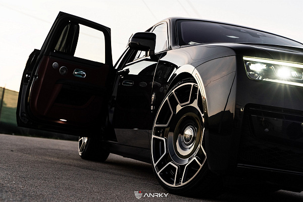 Фото дисков Anrky RF-277 Алмазная проточка на Rolls-Royce Ghost I